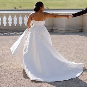 Essence of Australia Wedding Dress